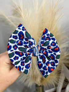 Leopard Gators Bow