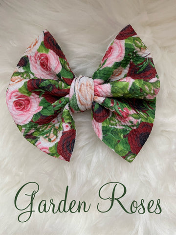 Garden Roses Bow