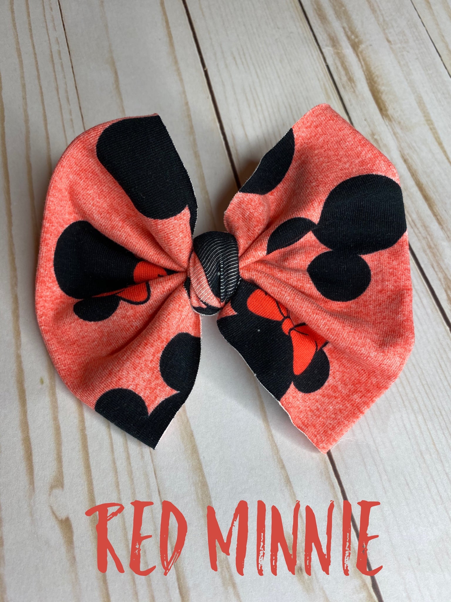 Red Mouse Bow